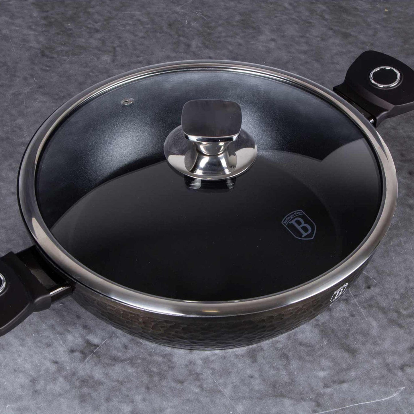 Olla Poco Profunda Con Tapa De 28 Cm