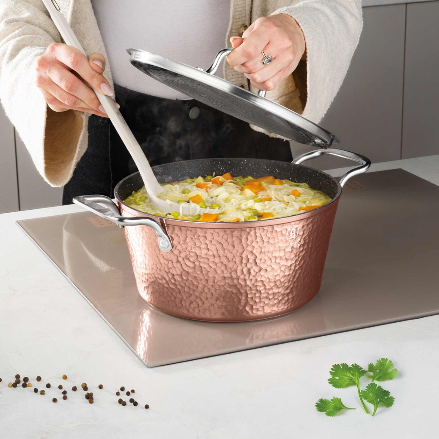 Cazuela Con Tapa De 24 Cm