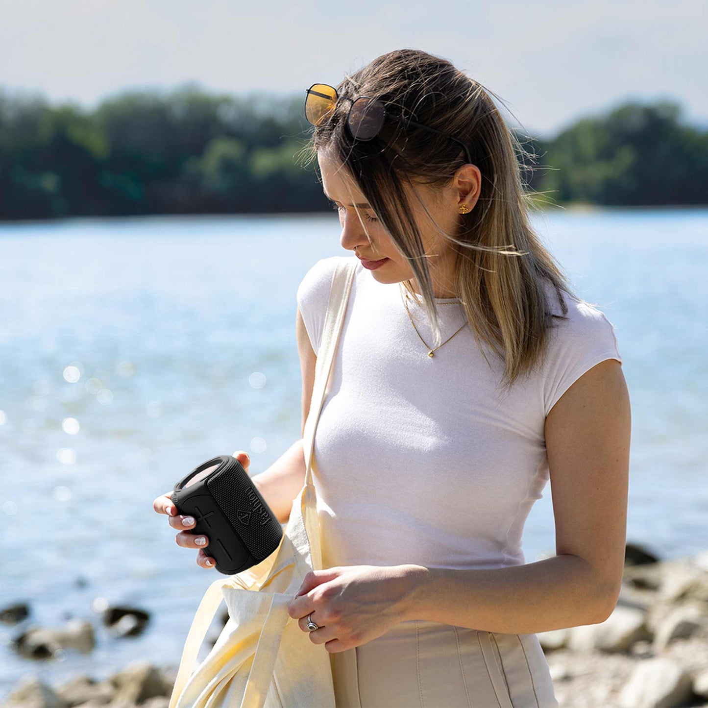 Altavoz Bluetooth De Tamaño Pequeño